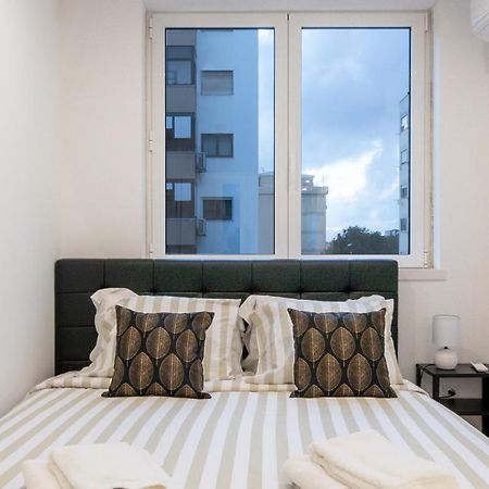 Stylish Apartment W/ River View By Lovelystay Oeiras Exteriér fotografie